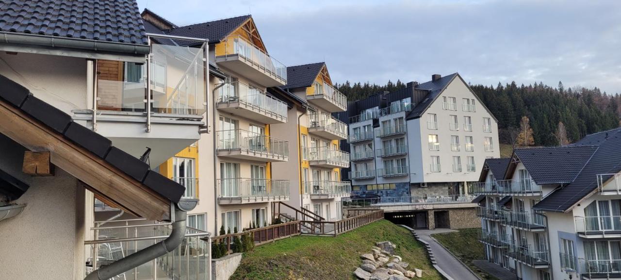 Apartament Stubai 3 Czarna Gora 西恩纳 外观 照片